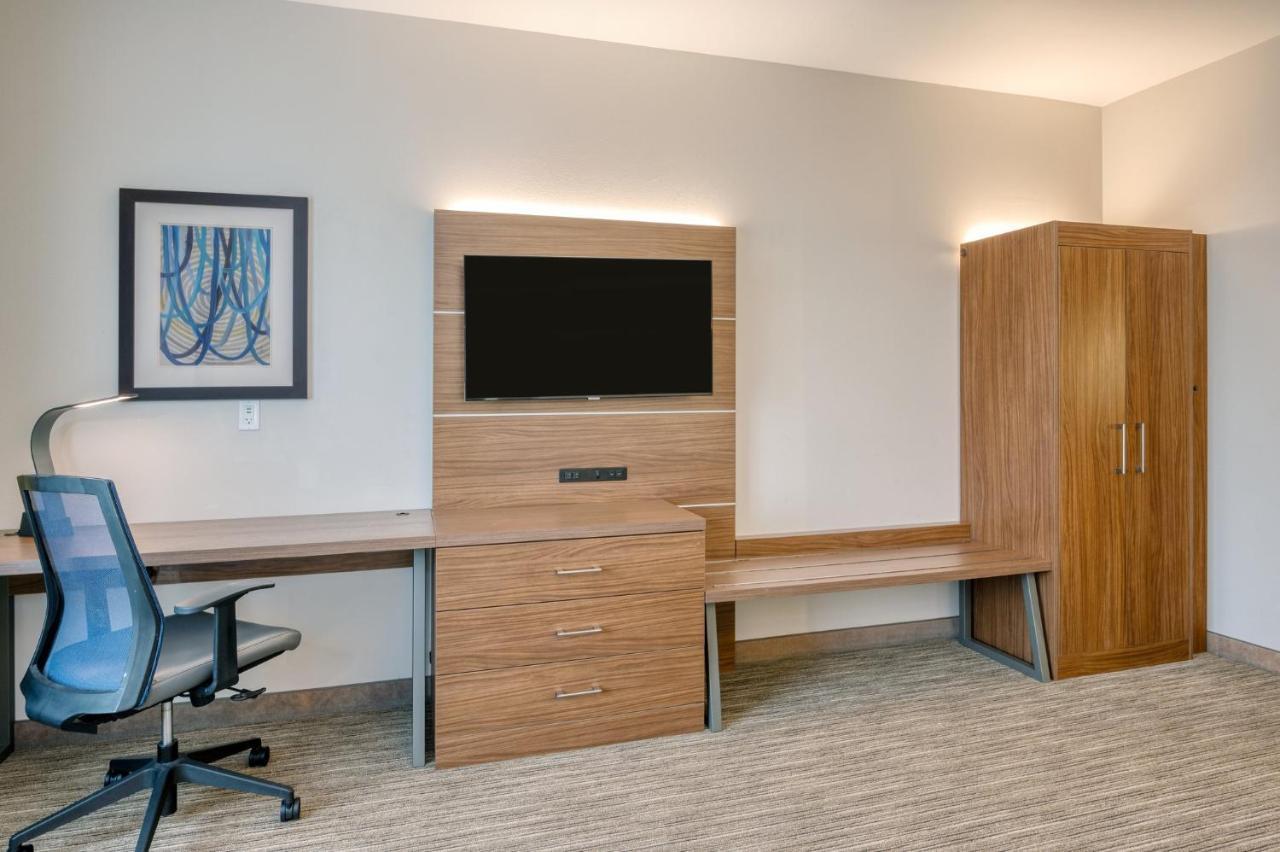 Holiday Inn Express Troy By Ihg Exteriör bild