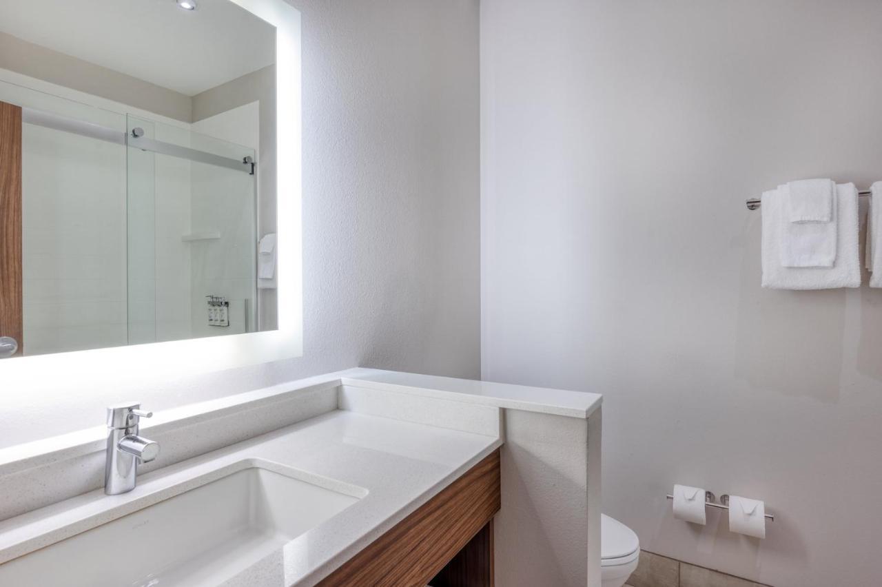 Holiday Inn Express Troy By Ihg Exteriör bild