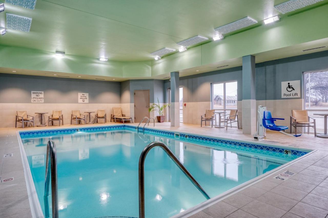 Holiday Inn Express Troy By Ihg Exteriör bild