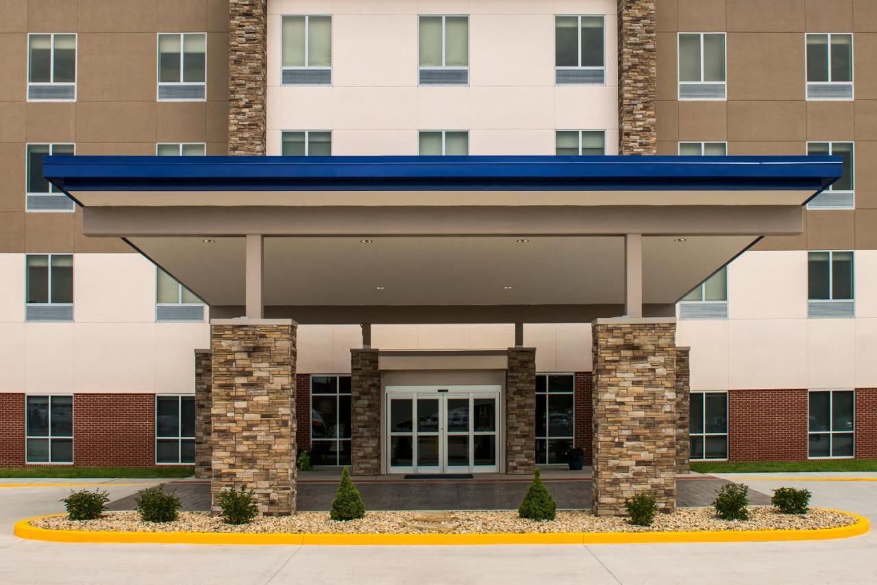 Holiday Inn Express Troy By Ihg Exteriör bild