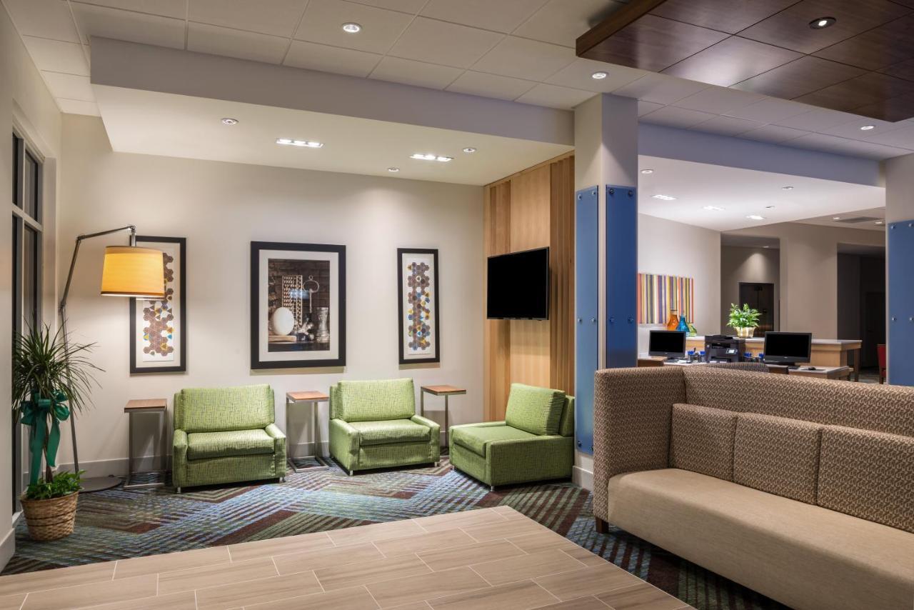 Holiday Inn Express Troy By Ihg Exteriör bild