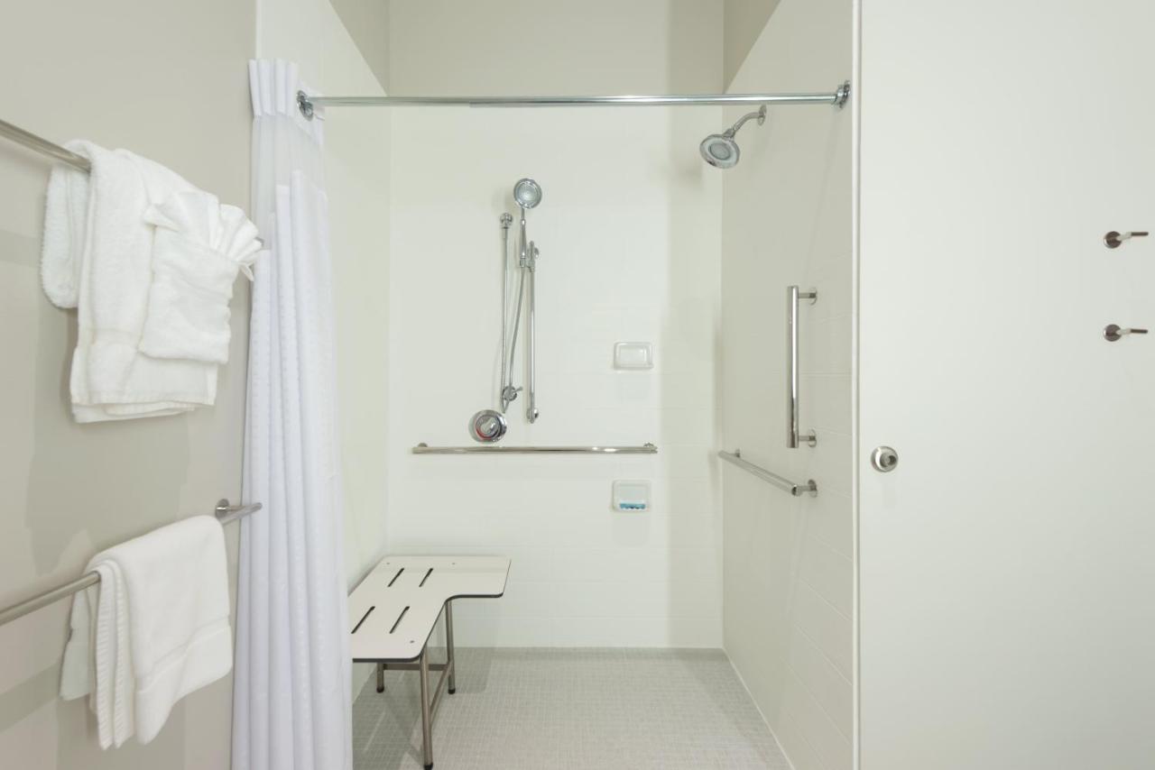 Holiday Inn Express Troy By Ihg Exteriör bild